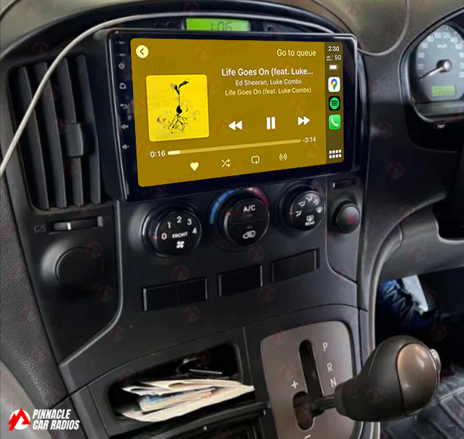 Hyundai iLoad (Starex) 2008-2015 Wireless CarPlay Headunit Kit - Image 3