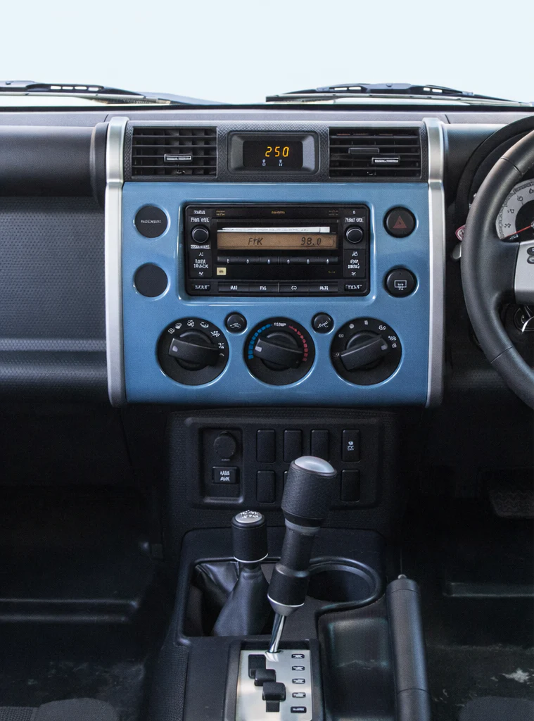 Land Cruiser FJ upgraded to Mercedes-Benz G-Class Tesla-Style Screen 2007-2021 Wireless CarPlay Headunit Kit - Image 2