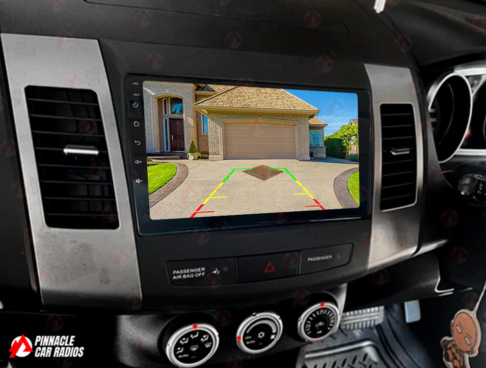 Mitsubishi Outlander 2007-2012 Wireless CarPlay Headunit Kit - Image 3