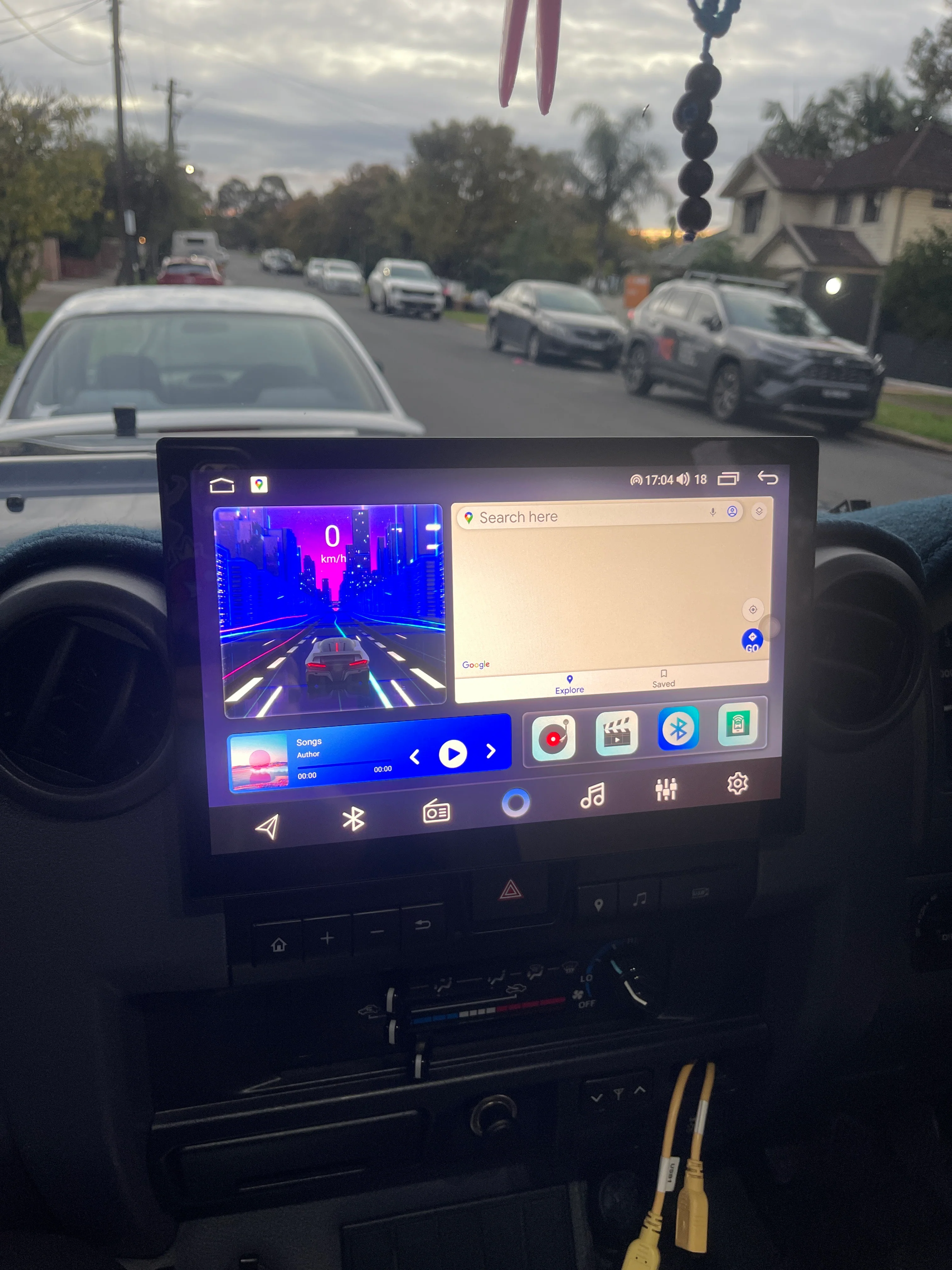 Toyota Land Cruiser LC70/76/79/79 12" Screen 1984-2026 Wireless CarPlay Headunit Kit